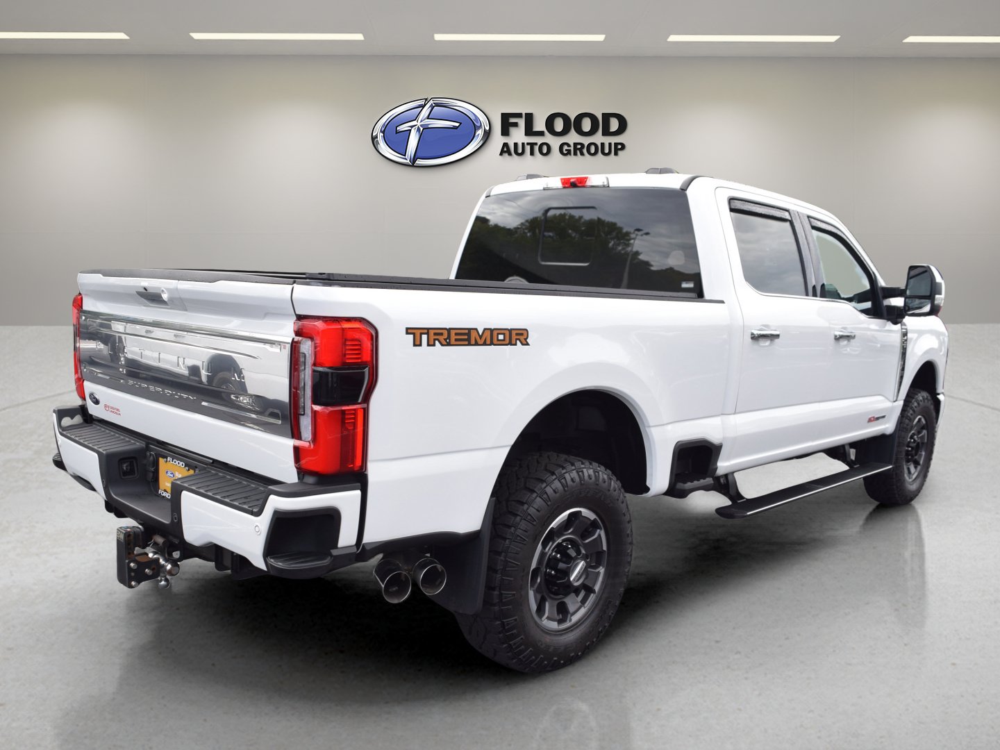 Certified 2024 Ford F250 Platinum w/ Tremor Off-Road Package AWD/4WD image 4