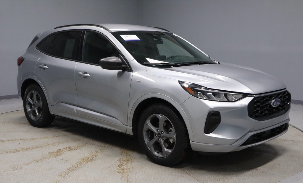 Certified 2024 Ford Escape ST-Line w/ Cold Weather Package image 7