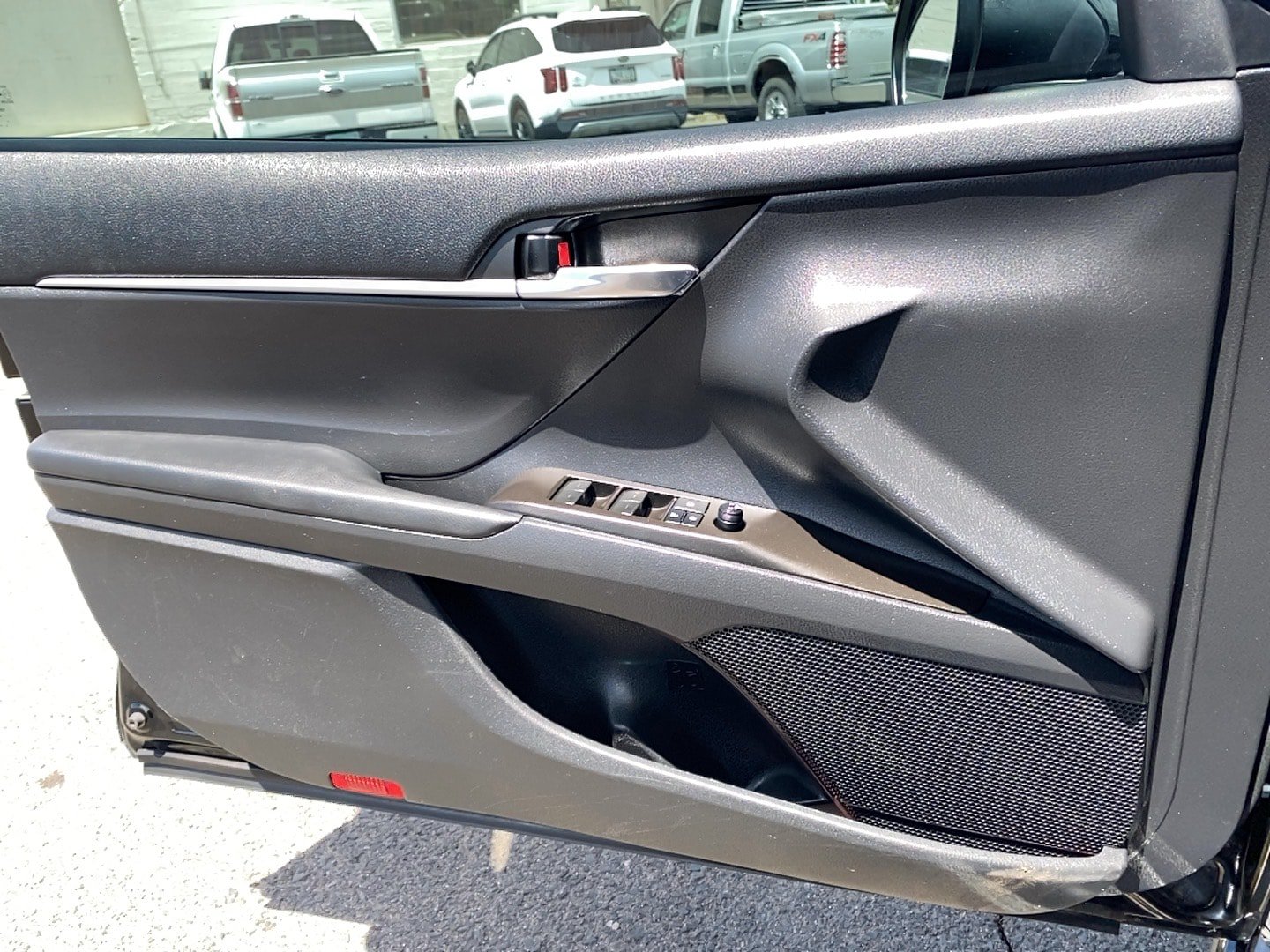 Used 2022 Toyota Camry TRD FWD image 12
