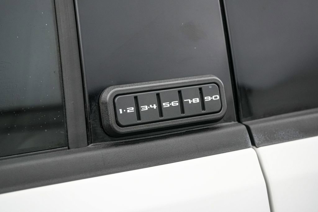 Certified 2025 Ford F250 Platinum AWD/4WD image 13