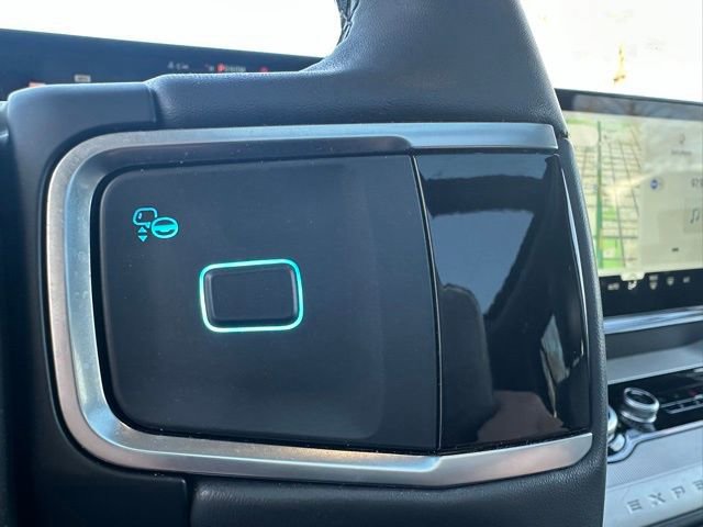 Certified 2025 Ford Expedition Max Active image 29