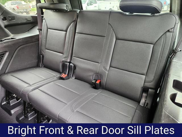 Used 2023 Chevrolet Tahoe LT w/ Luxury Package AWD/4WD image 19