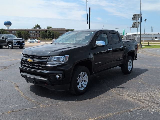 Used 2022 Chevrolet Colorado LT w/ LT Convenience Package AWD/4WD image 3