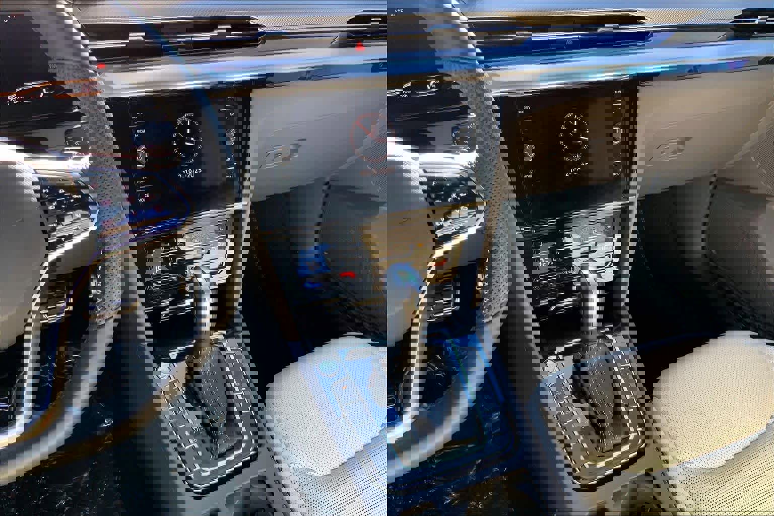 Used 2021 Volkswagen Arteon SEL Premium image 6