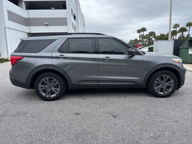 Certified 2021 Ford Explorer XLT w/ Equipment Group 202A image 2