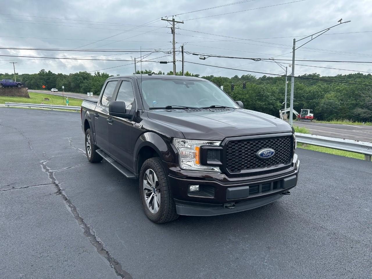 Certified 2019 Ford F150 XL w/ Equipment Group 101A Mid AWD/4WD image 2