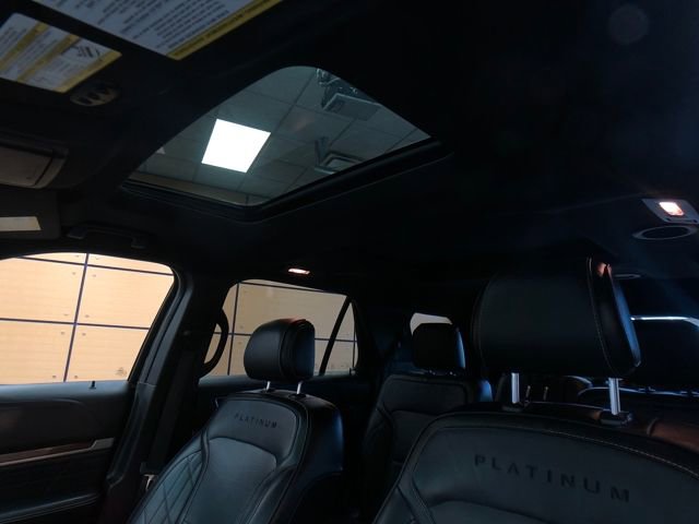 Certified 2017 Ford Explorer Platinum image 20