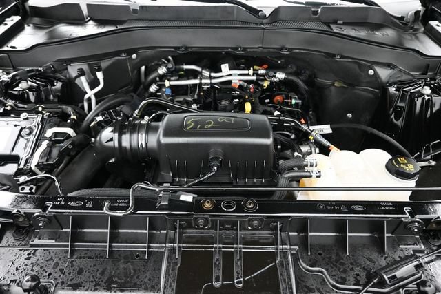Certified 2024 Ford Explorer XLT w/ Equipment Group 202A AWD/4WD image 36