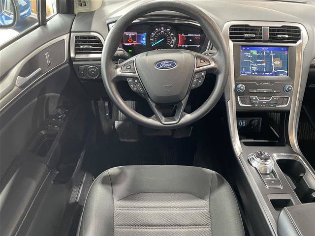 Certified 2020 Ford Fusion SE AWD/4WD image 17