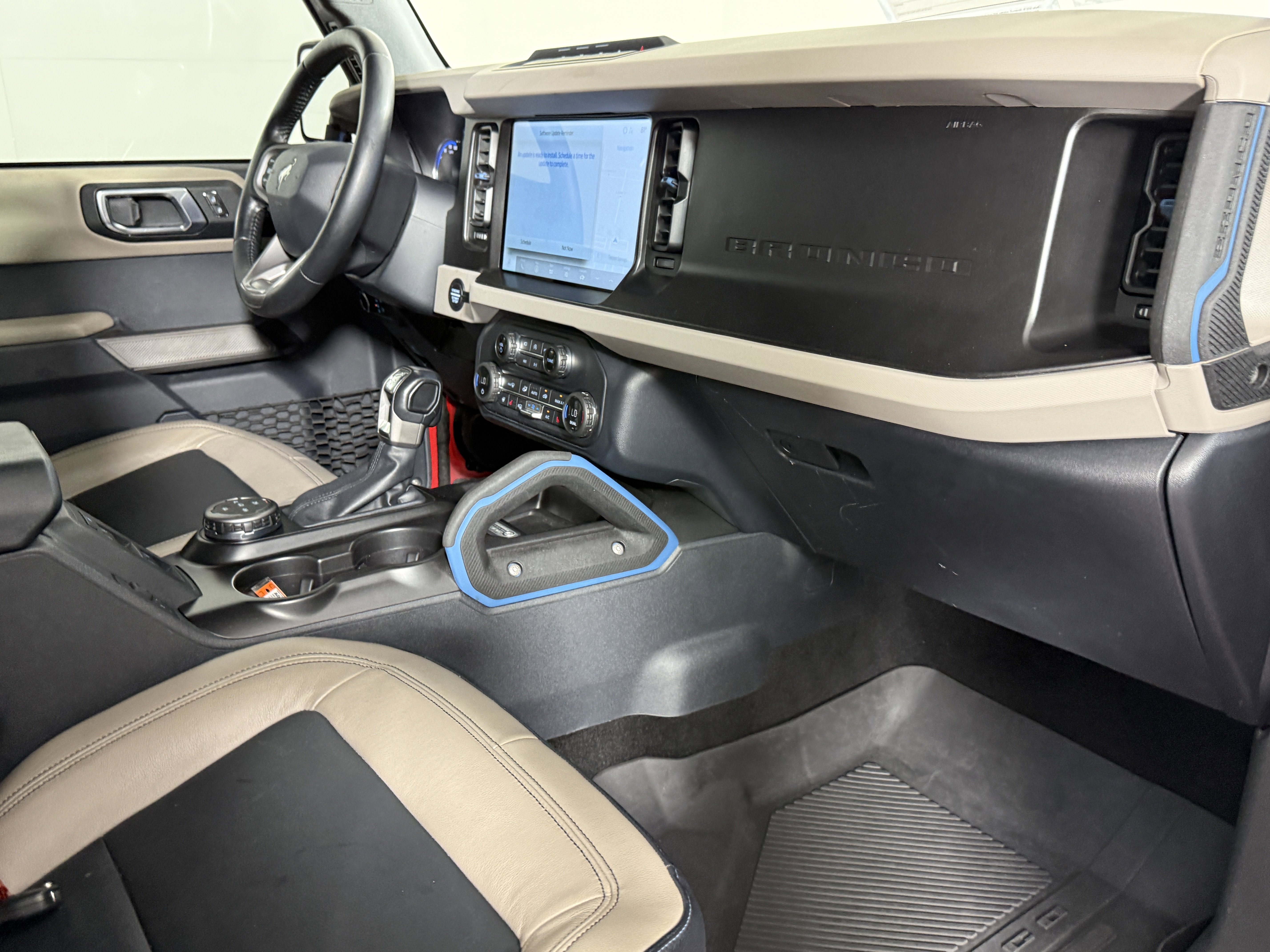 Certified 2021 Ford Bronco Wildtrak AWD/4WD image 9