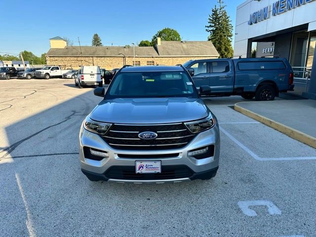 Certified 2021 Ford Explorer XLT w/ Equipment Group 202A AWD/4WD image 2