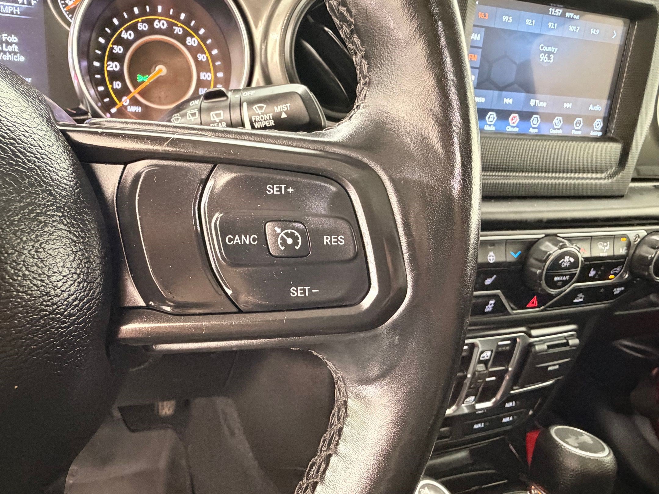 Used 2022 Jeep Wrangler Unlimited Sport AWD/4WD image 30
