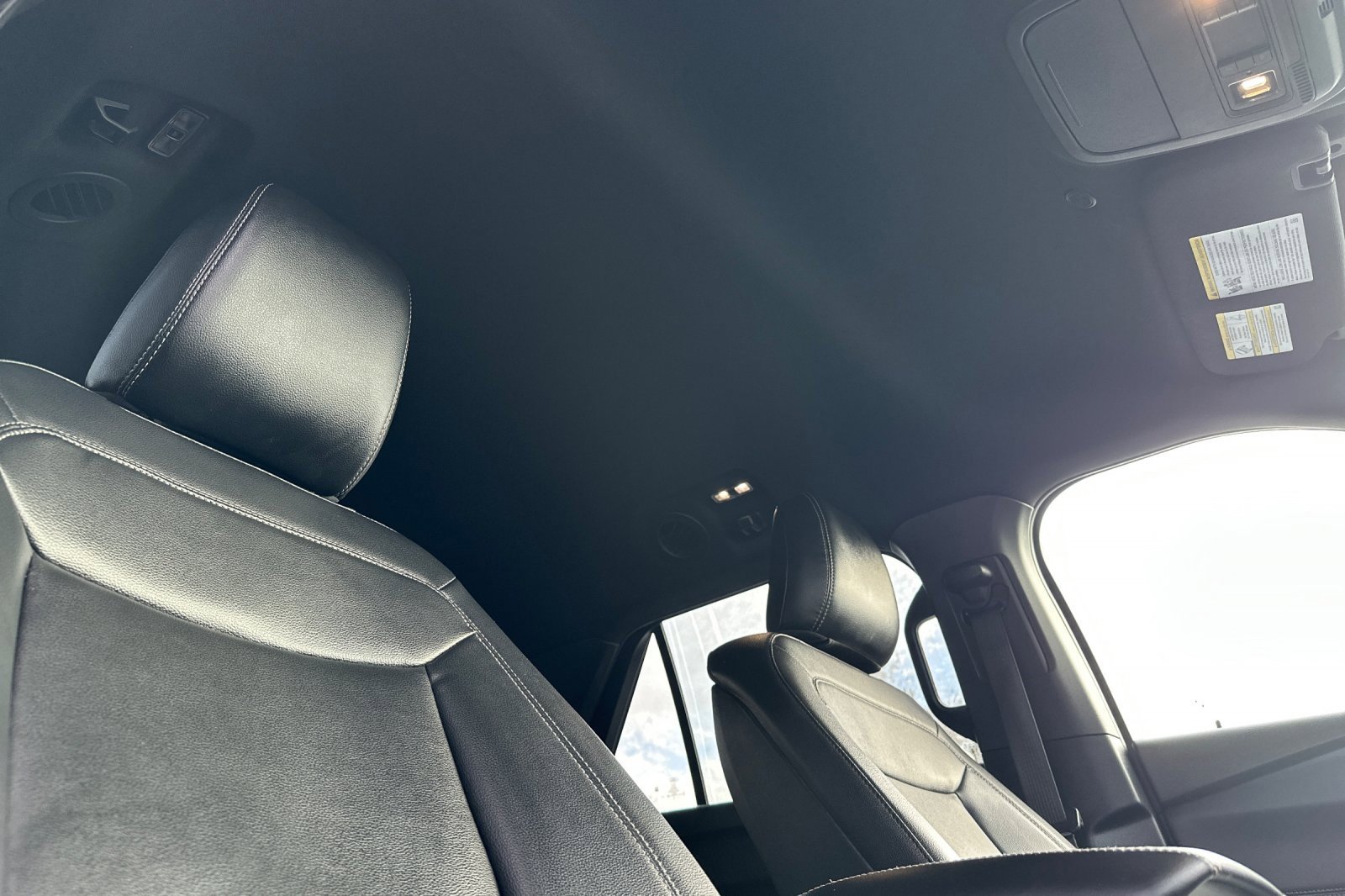 Certified 2020 Ford Explorer XLT w/ Equipment Group 202A image 18