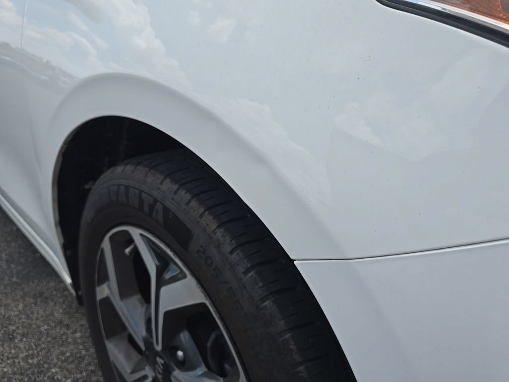 Used 2020 Kia Forte LXS FWD image 11