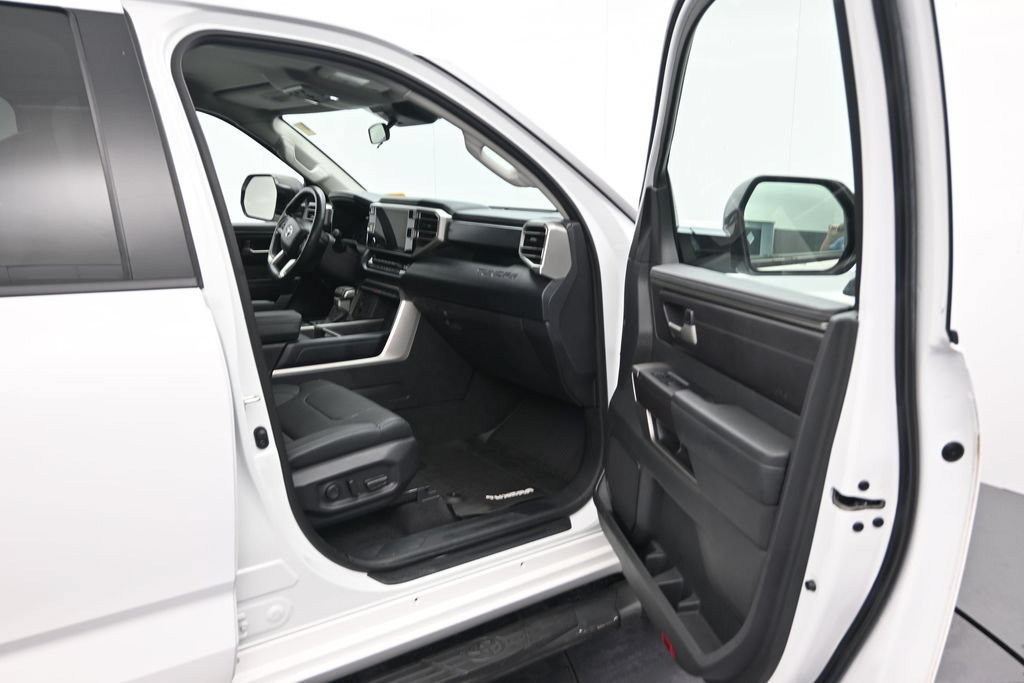 Used 2024 Toyota Tundra SR5 w/ SR5 Premium Package AWD/4WD image 16
