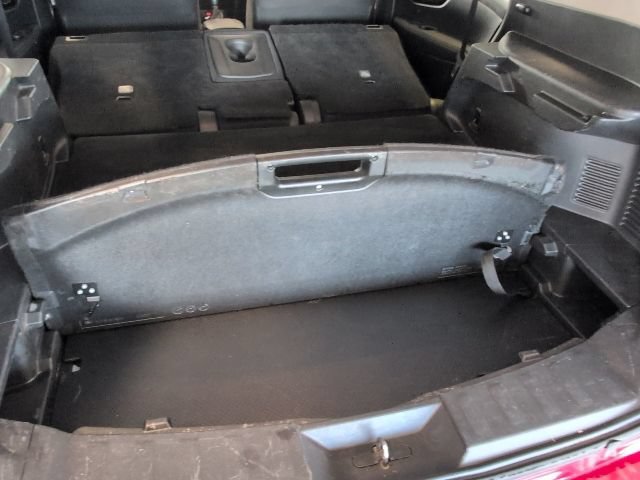 Used 2017 Nissan Rogue SV AWD/4WD image 30