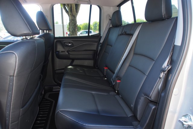 Used 2025 Honda Ridgeline RTL+ image 19