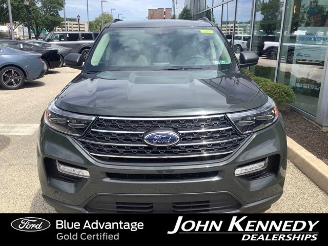 Certified 2022 Ford Explorer XLT w/ Equipment Group 202A AWD/4WD image 7