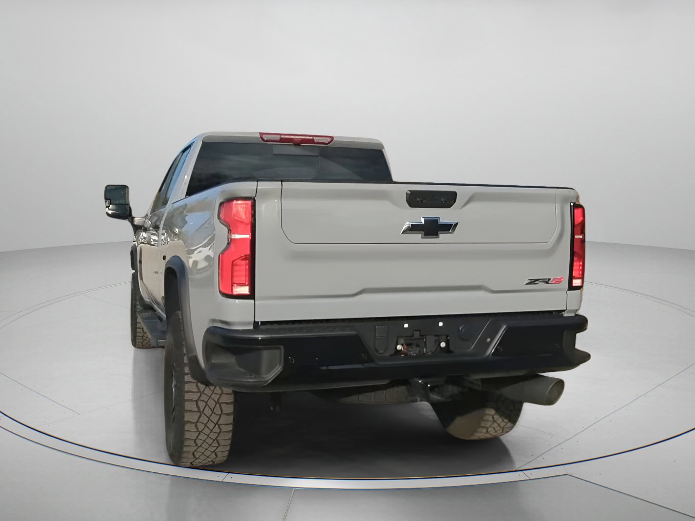 Used 2025 Chevrolet Silverado 2500 ZR2 image 15