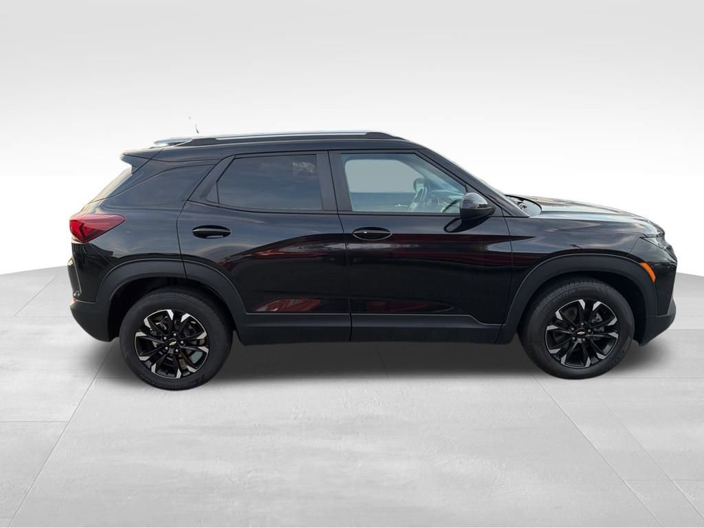 Used 2023 Chevrolet TrailBlazer LT image 9