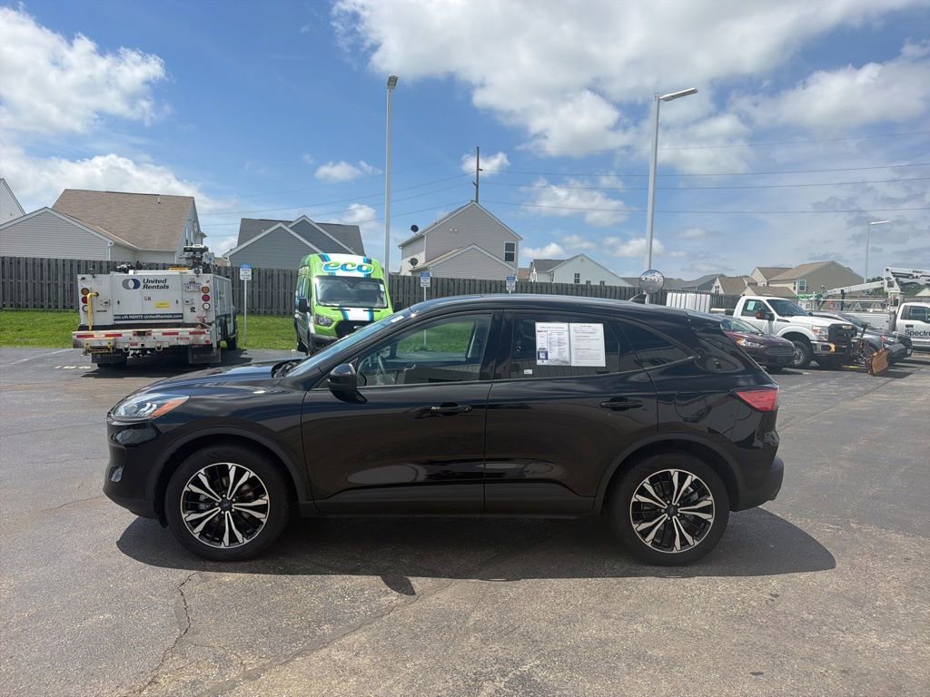 Certified 2022 Ford Escape SEL w/ SEL Stealth AWD Package image 4
