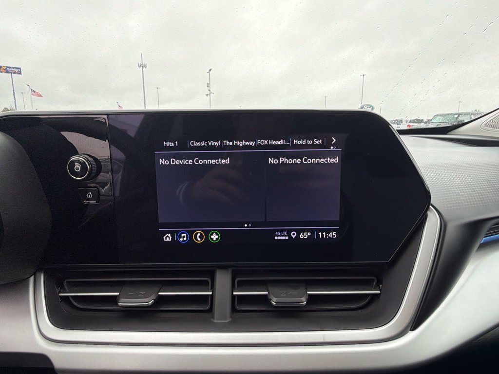 Used 2024 Chevrolet Trax LS FWD image 35