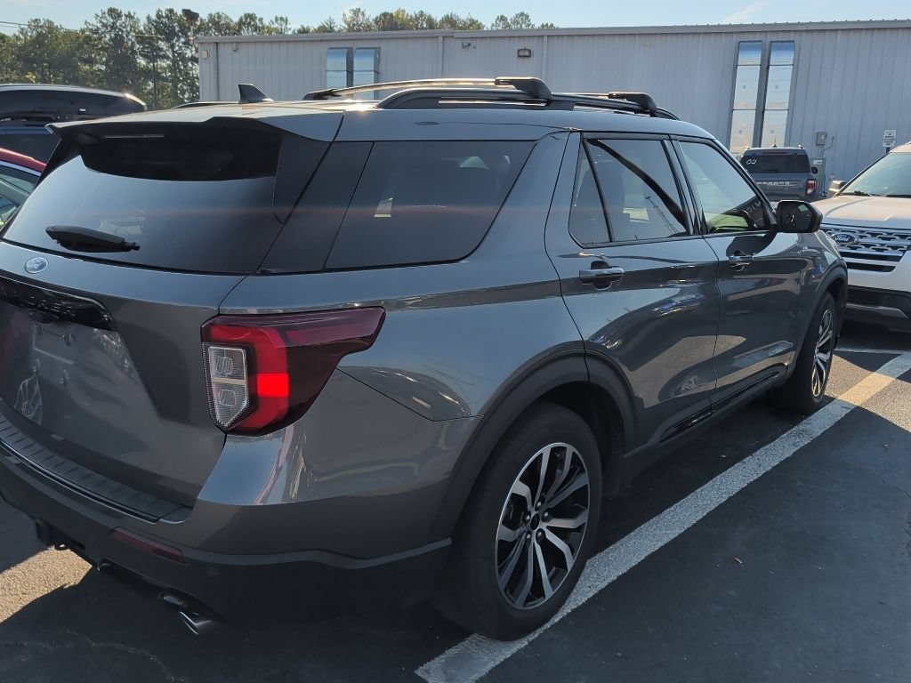 Certified 2023 Ford Explorer ST-Line w/ Class IV Trailer Tow Package RWD image 4