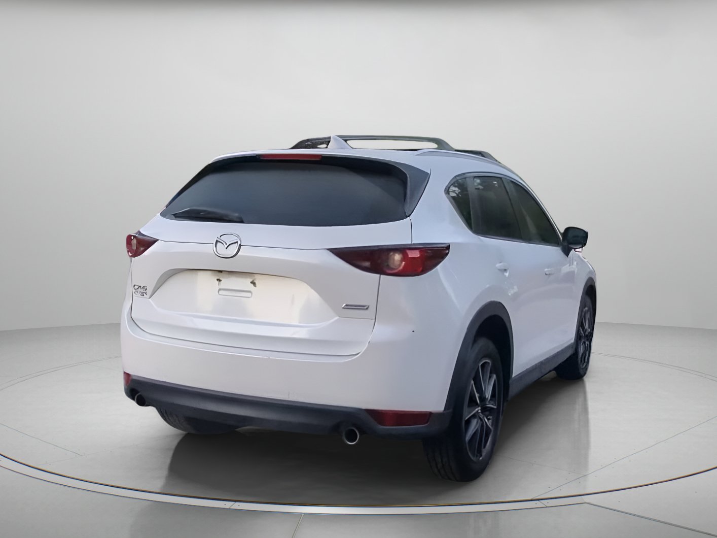 Used 2018 MAZDA CX-5 Touring w/ Preferred Equipment Package FWD image 26