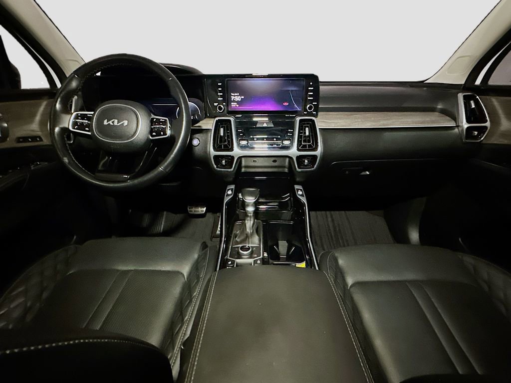 Used 2022 Kia Sorento SX Prestige AWD/4WD image 12