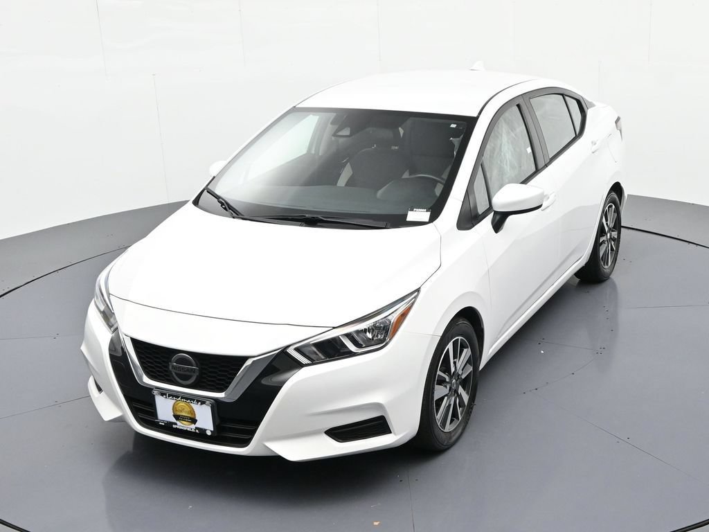 Used 2022 Nissan Versa SV FWD image 16