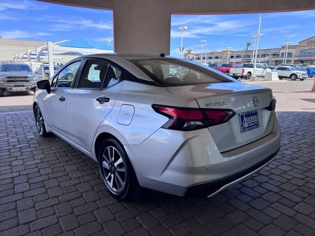 Used 2024 Nissan Versa S w/ S Plus Package FWD image 3