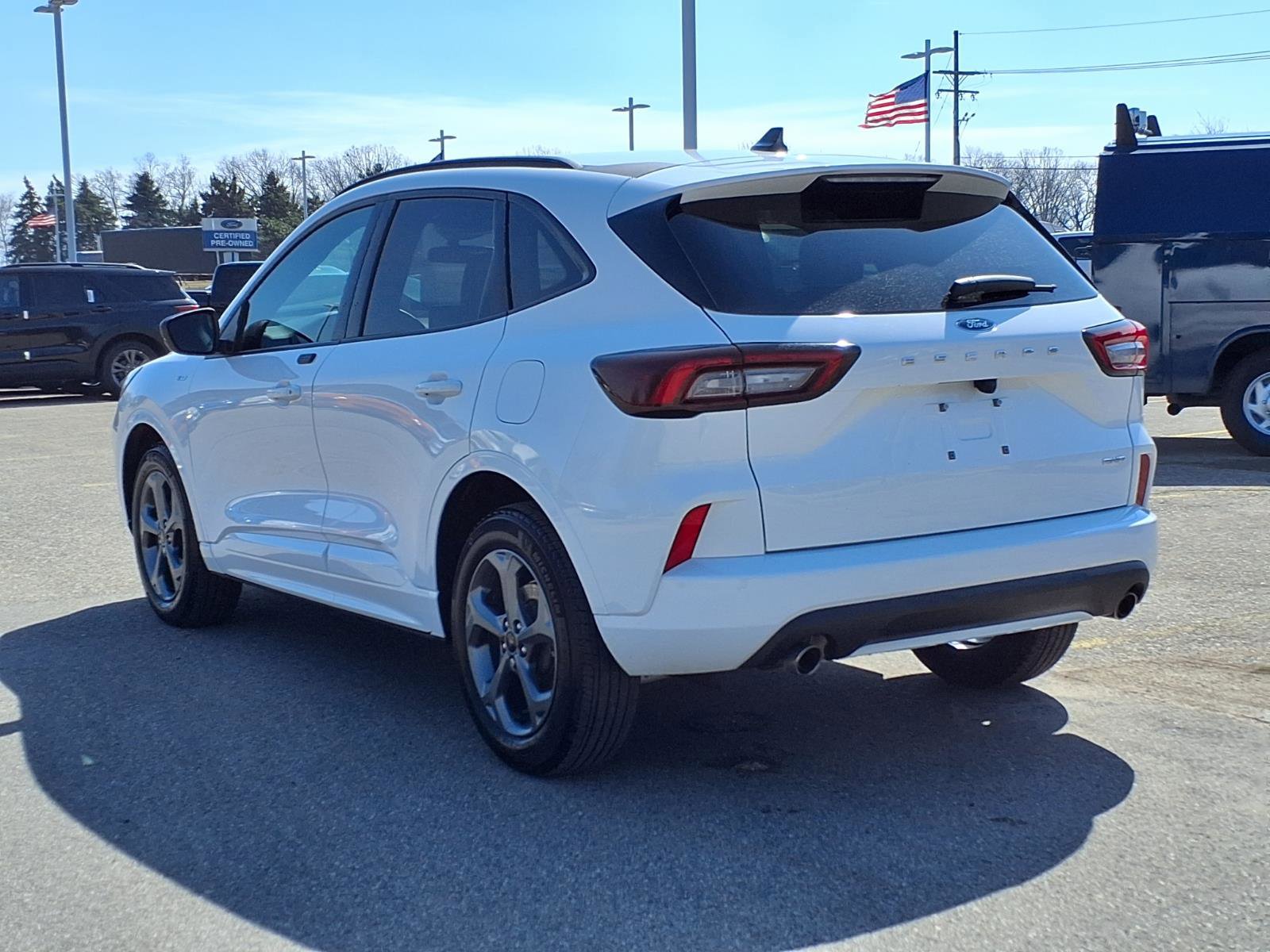 Certified 2023 Ford Escape ST-Line image 5