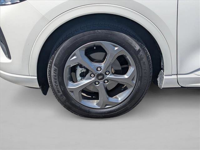 Certified 2024 Ford Escape ST-Line w/ Tech Pack #1 FWD image 23