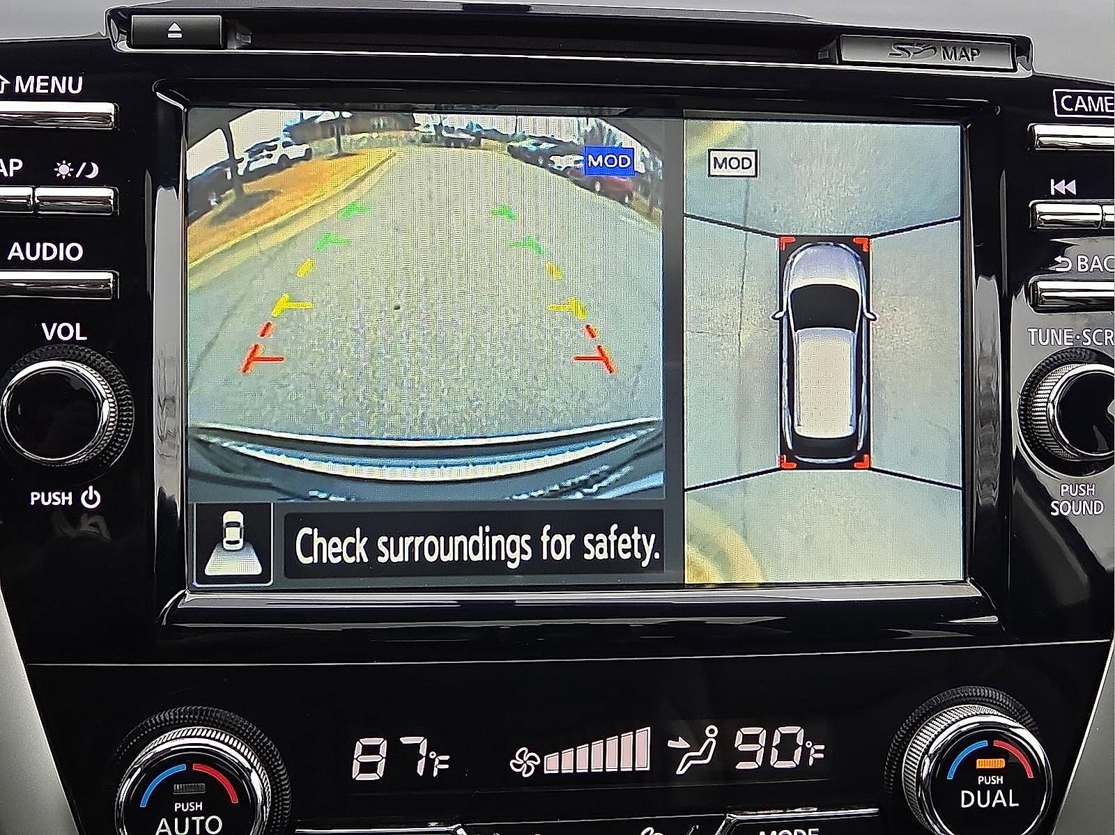 Used 2018 Nissan Murano Platinum image 16