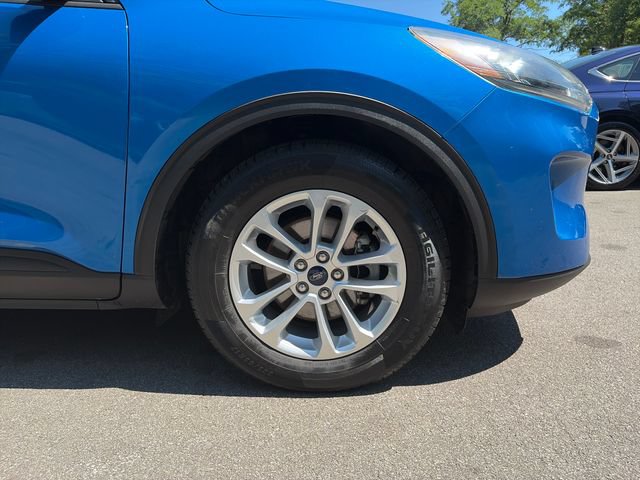 Certified 2020 Ford Escape S FWD image 11
