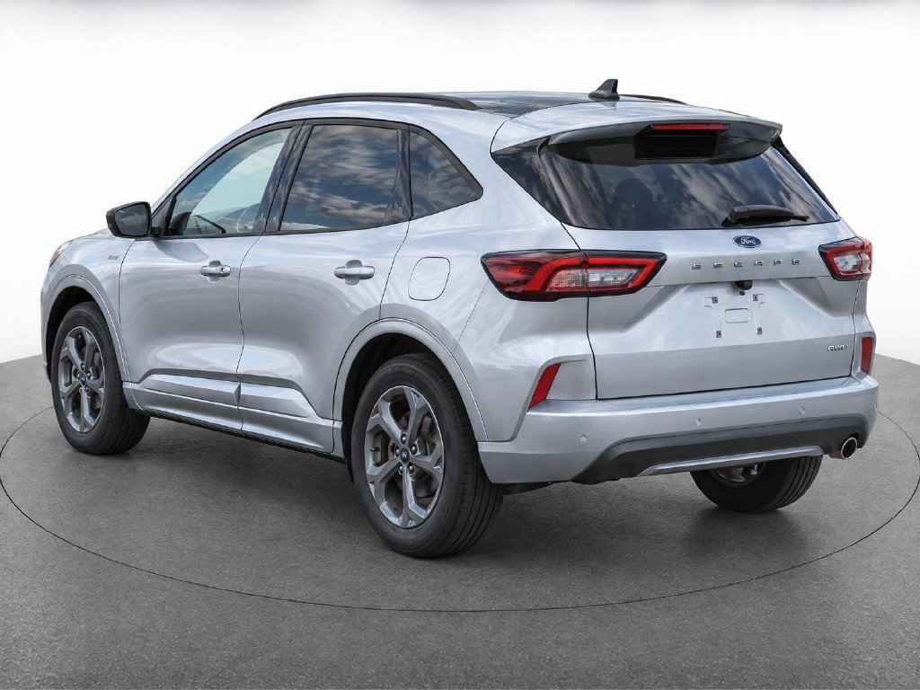 Certified 2023 Ford Escape ST-Line w/ Tech Pack #1 AWD/4WD image 5