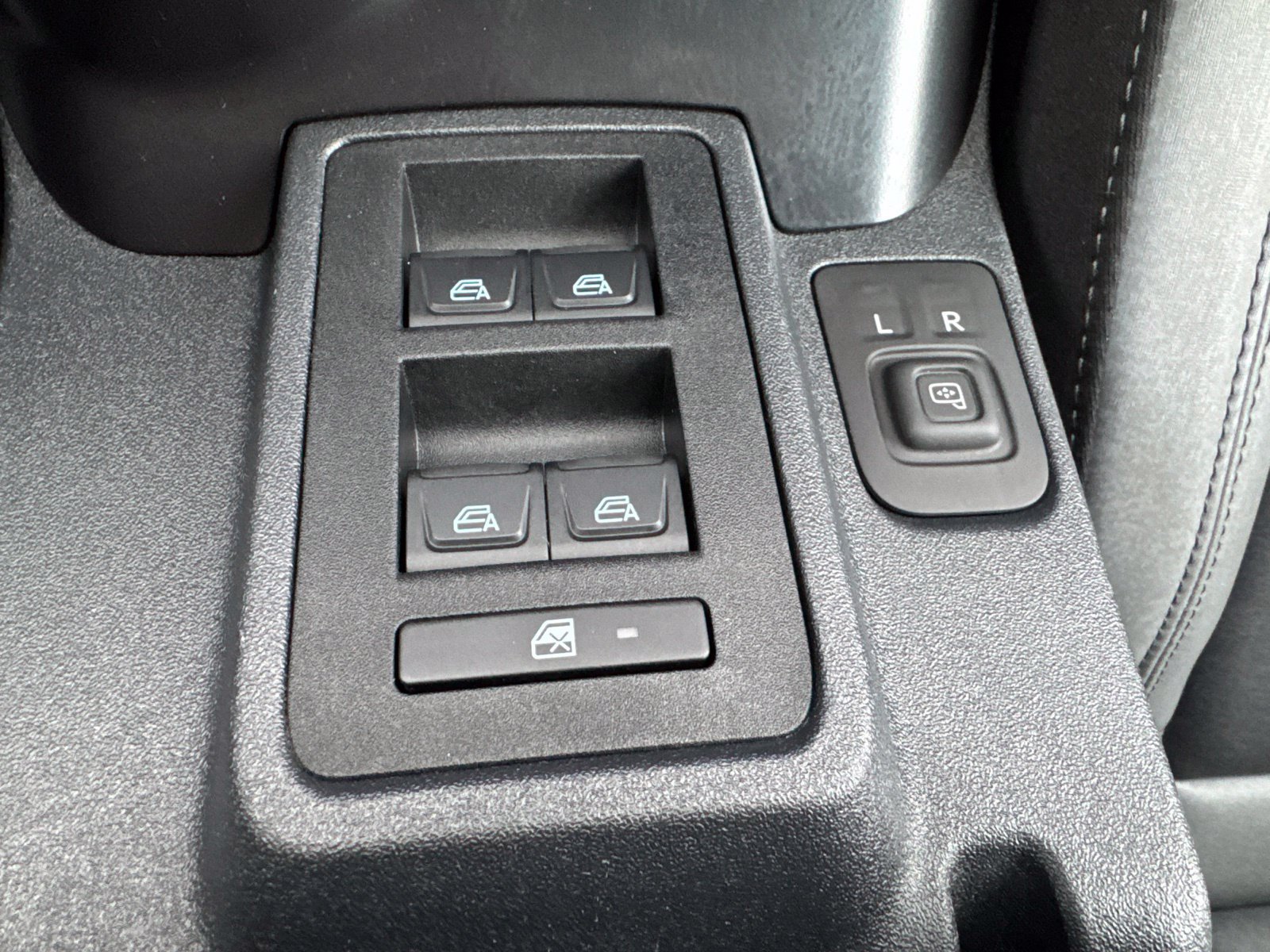 Certified 2024 Ford Bronco Big Bend AWD/4WD image 32