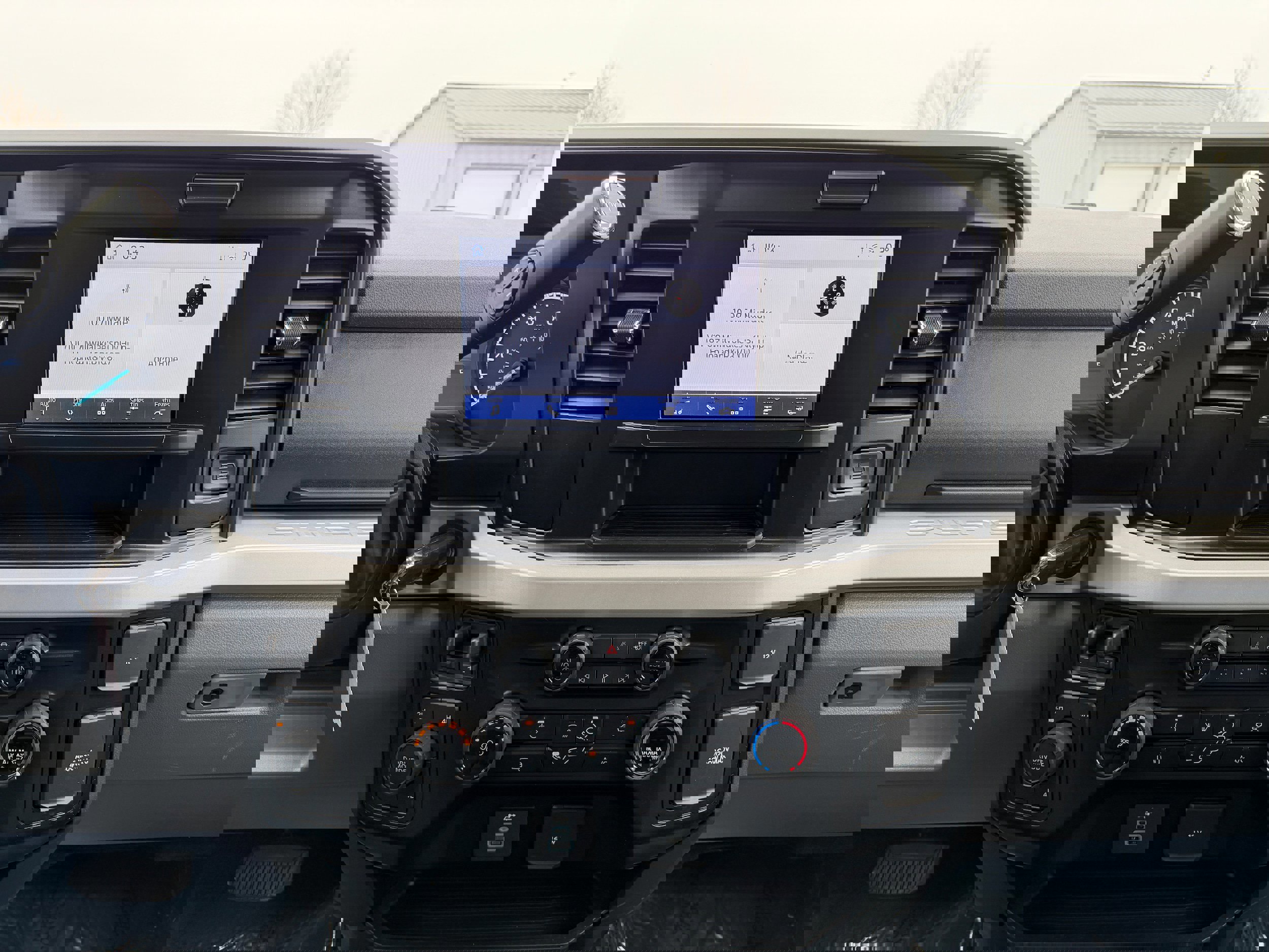 Certified 2025 Ford F250 XLT w/ Snow Plow Prep Package image 23