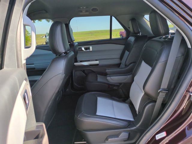 Certified 2023 Ford Explorer XLT w/ Equipment Group 202A image 17