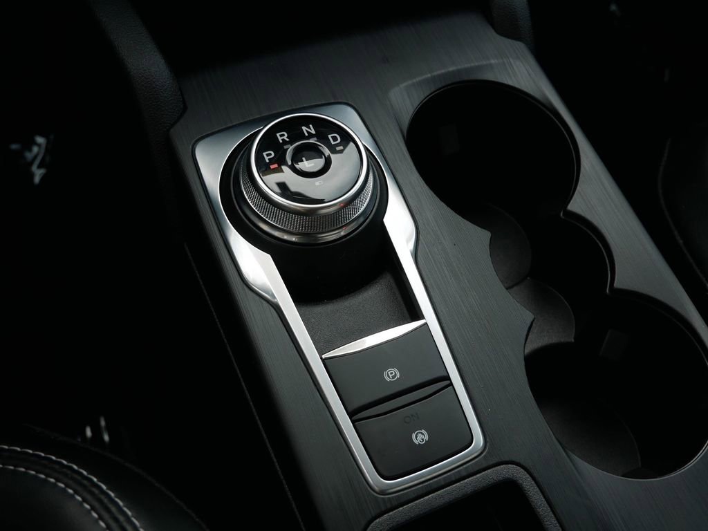 Certified 2023 Ford Escape SE FWD image 24