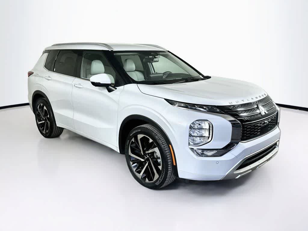Used 2024 Mitsubishi Outlander SEL FWD image 24