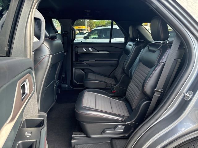 Certified 2025 Ford Explorer ST-Line image 25