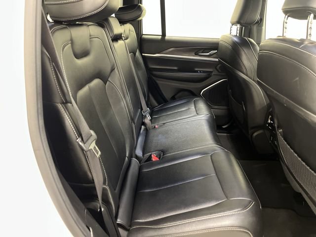 Used 2024 Jeep Grand Cherokee Limited 4xe AWD/4WD image 6