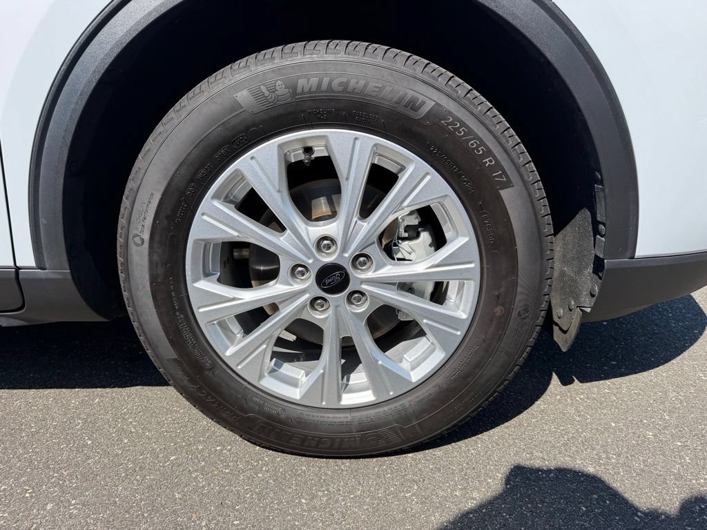 Certified 2025 Ford Escape Active FWD image 8