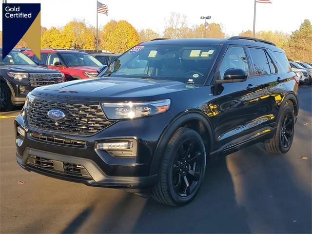 Certified 2023 Ford Explorer ST-Line w/ Class IV Trailer Tow Package image 1