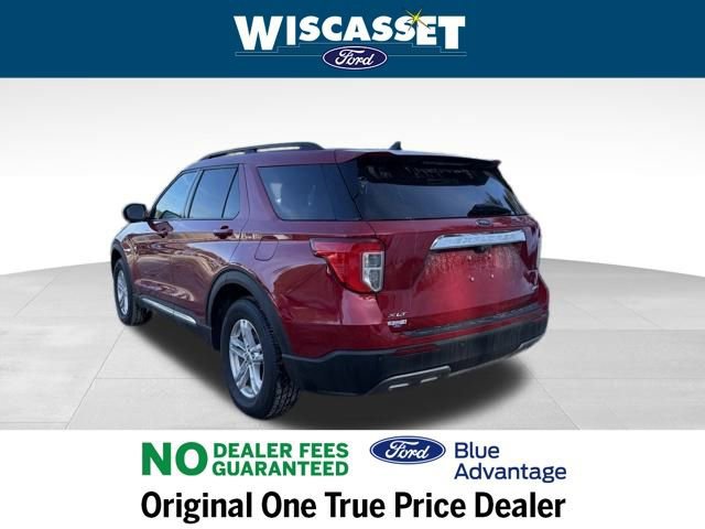 Certified 2022 Ford Explorer XLT w/ Equipment Group 202A image 3