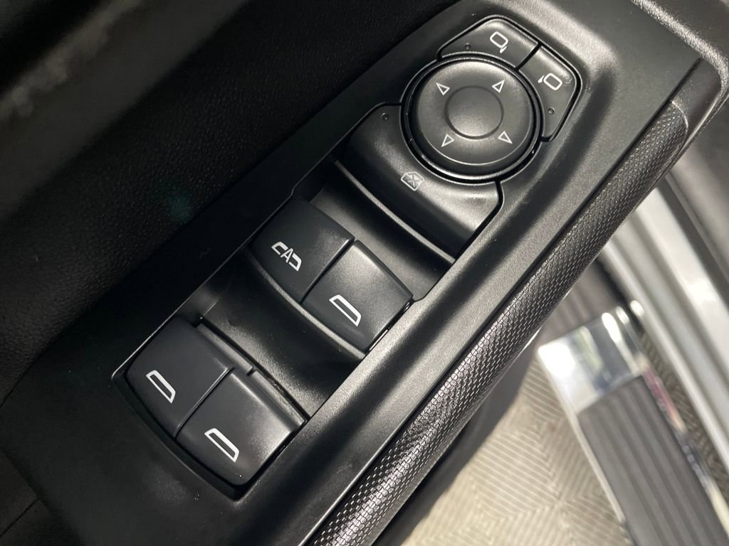 Used 2024 Chevrolet Silverado 1500 Custom image 17