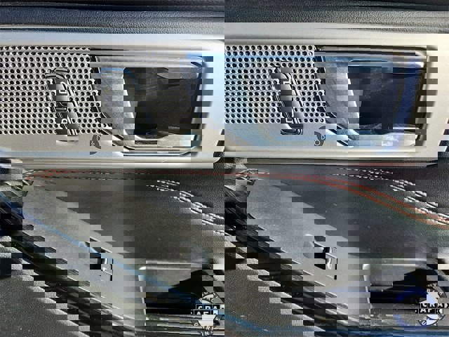 Certified 2022 Ford Explorer ST-Line w/ Class IV Trailer Tow Package image 35