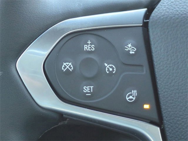 Used 2023 Chevrolet Traverse RS image 25