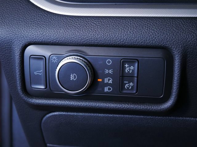 Certified 2020 Ford Explorer XLT w/ Equipment Group 202A AWD/4WD image 18